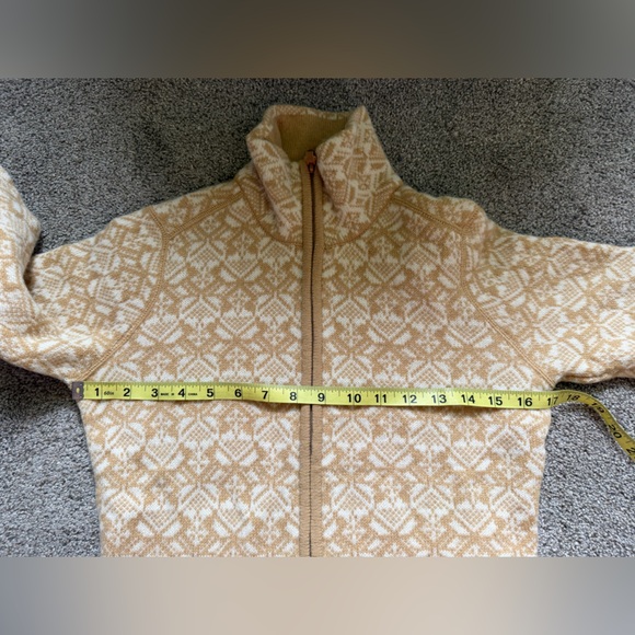 Fjallraven Snow Cardigan W in Dune Beige Yellow Size XS Wool Full Zip - Picture 14 of 16